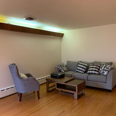 #2 Cozy Queen Size Bedroom @New Brunswick Nj Downtown Luaran gambar